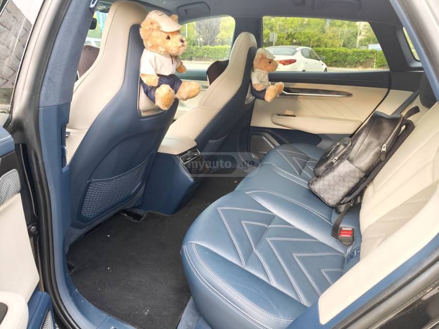 Zeekr 001 - фото 5