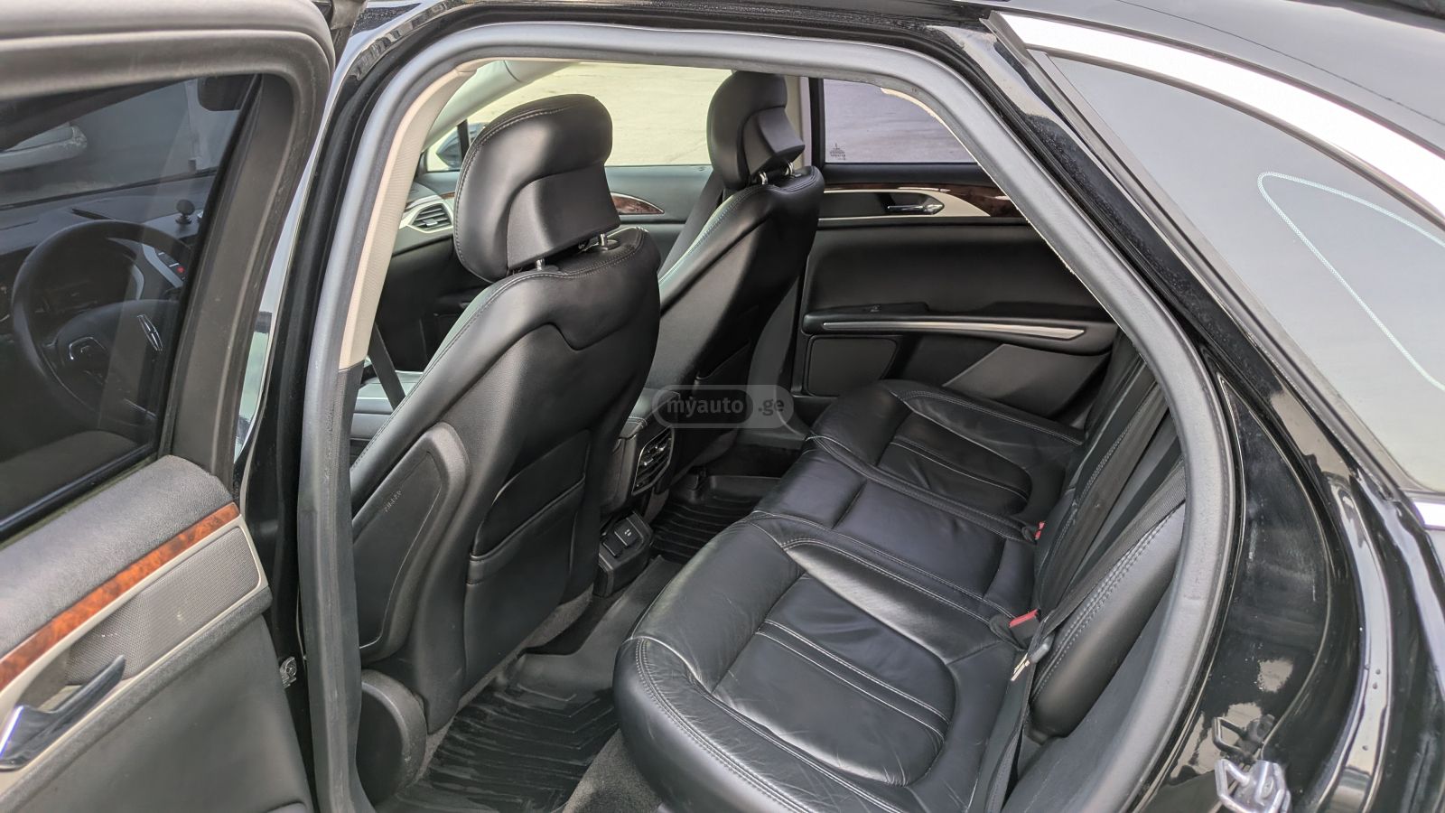 Lincoln MKZ - фото 3