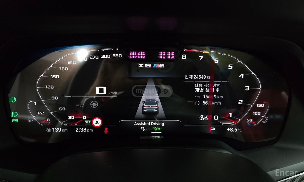 BMW X6 M - фото 8