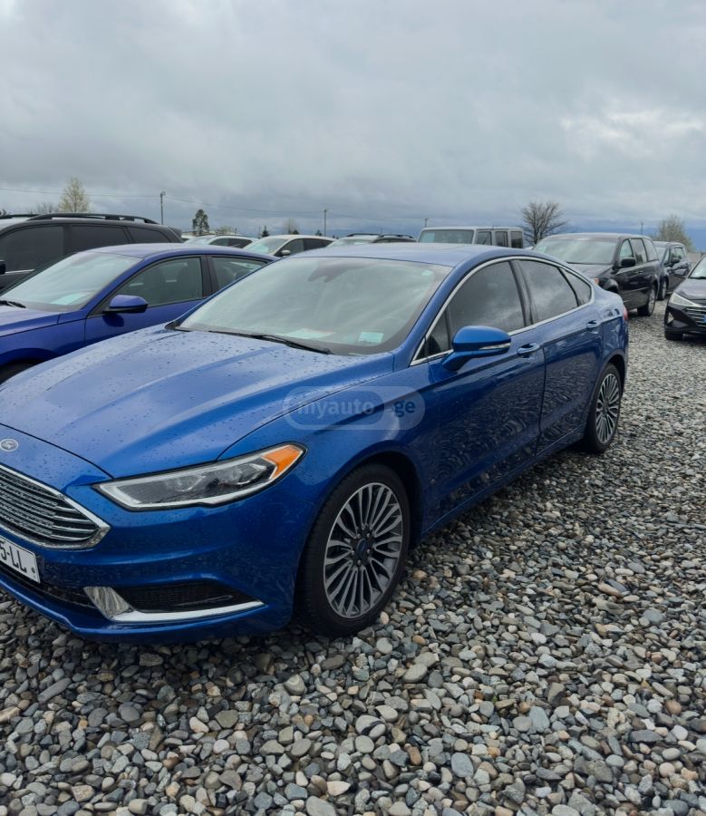 Ford Fusion - фото 2