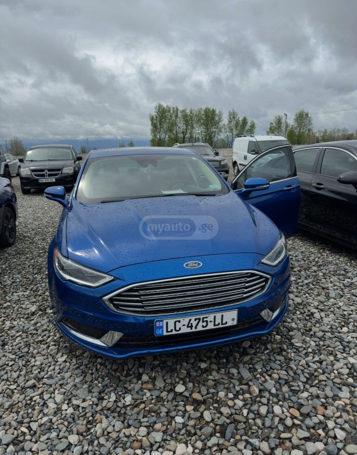 Ford Fusion - фото 3