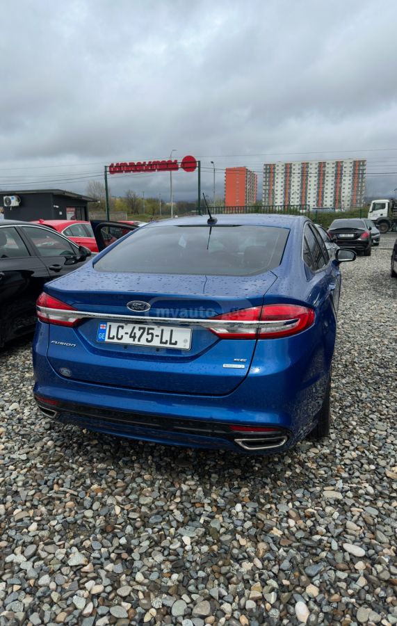 Ford Fusion - фото 4