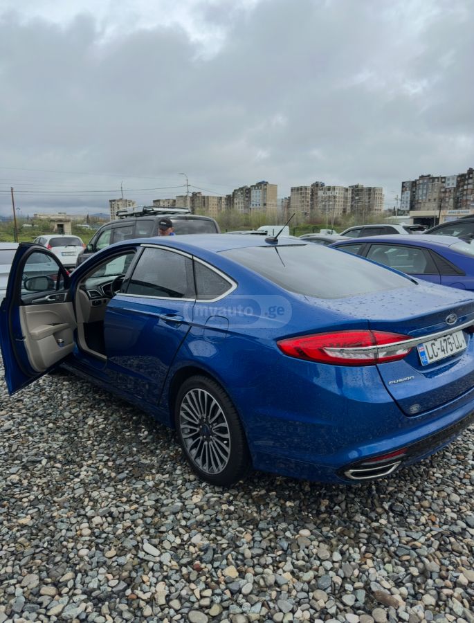 Ford Fusion - фото 5