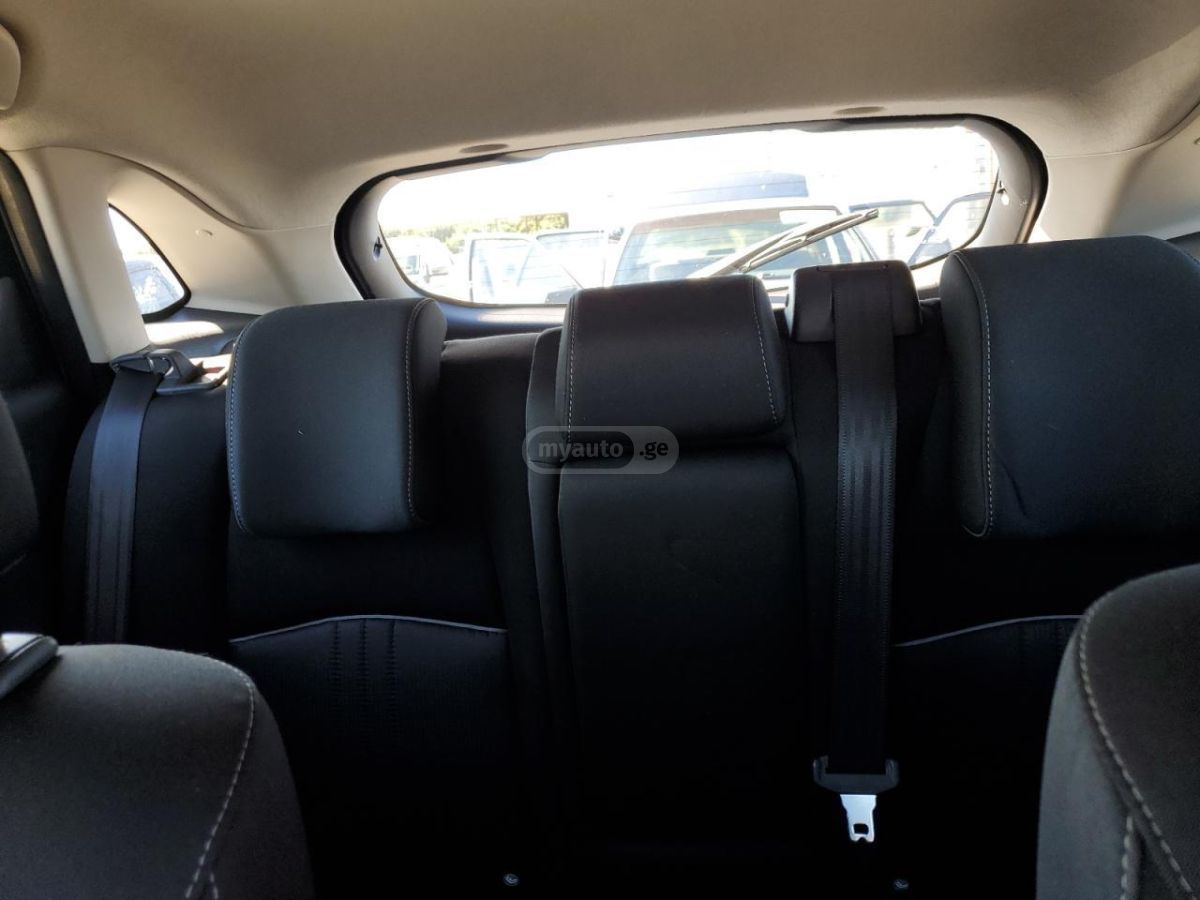 Mazda CX-3 - фото 9