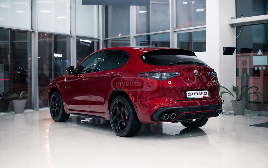 Alfa Romeo Stelvio 