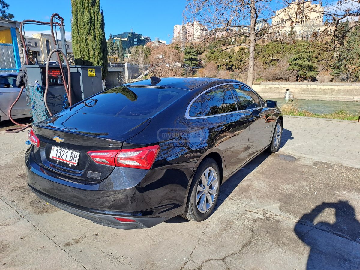 Chevrolet Malibu - фото 11