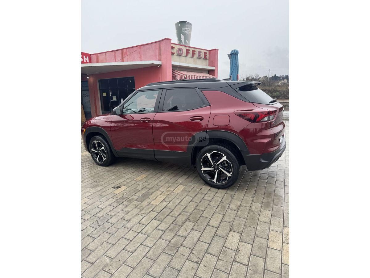 Chevrolet Trailblazer - фото 1