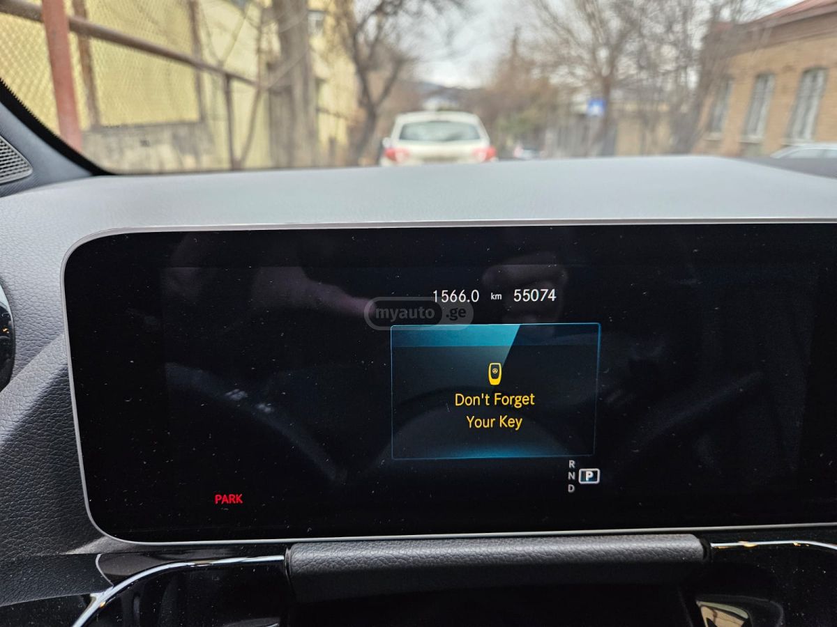 Mercedes-Benz Base GLA 250 4dr Front-Wheel D — миниатюра 14