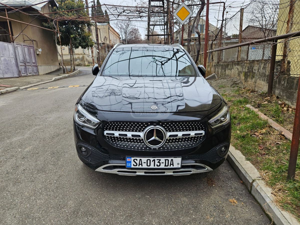 Mercedes-Benz Base GLA 250 4dr Front-Wheel D — миниатюра 3