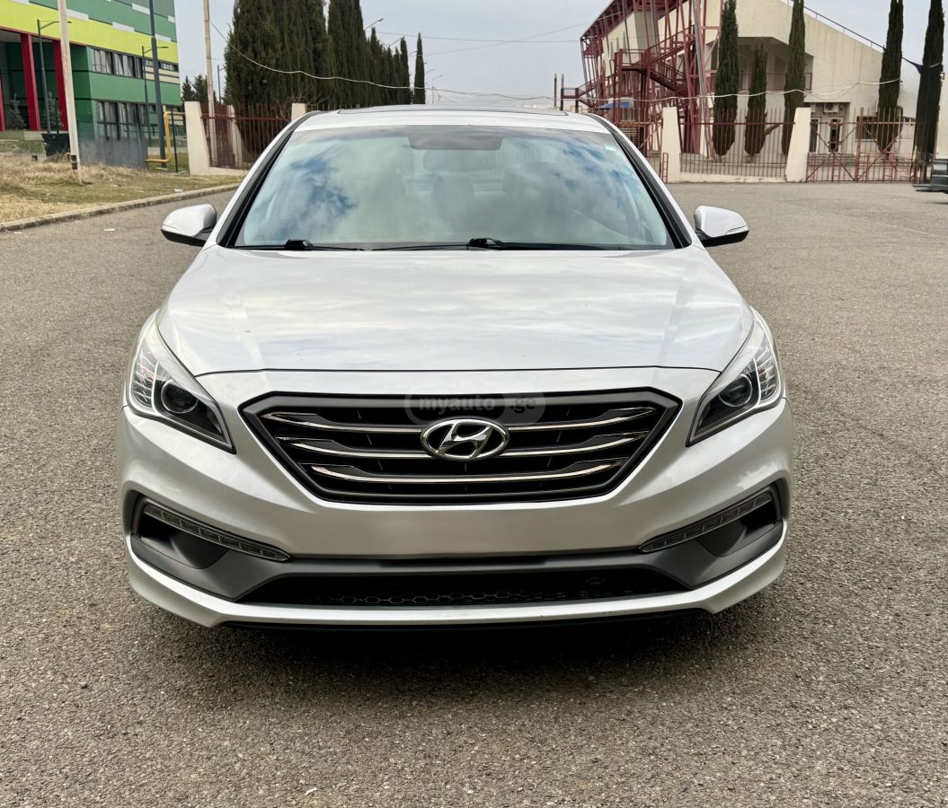 Hyundai Sonata - фото 1