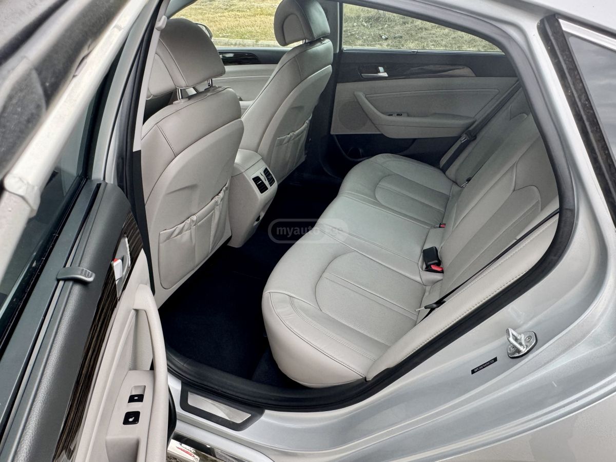 Hyundai Sonata - фото 8