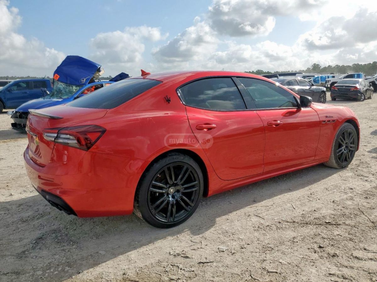Maserati Ghibli 2023 — миниатюра 3