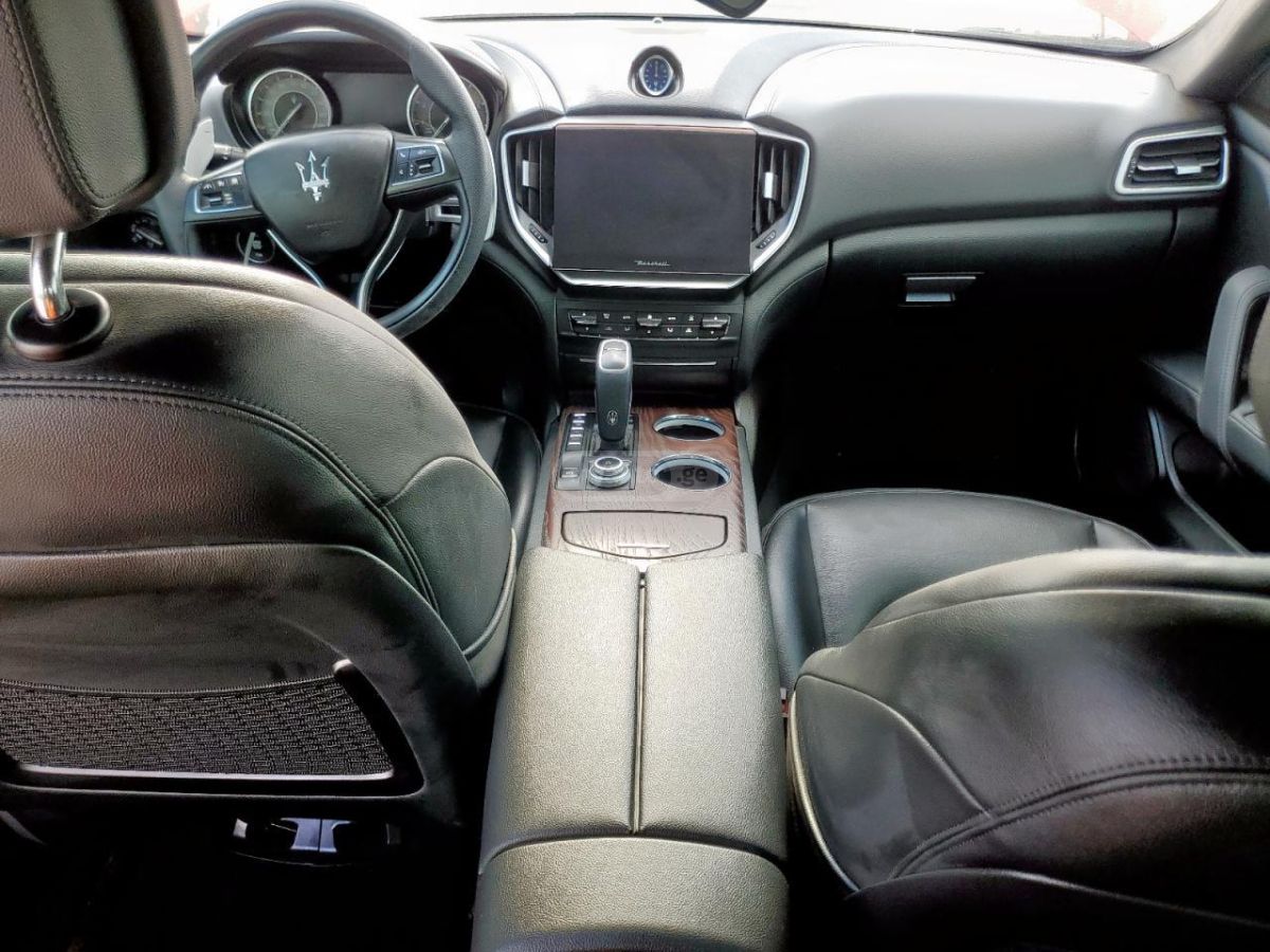 Maserati Ghibli 2023 — миниатюра 7