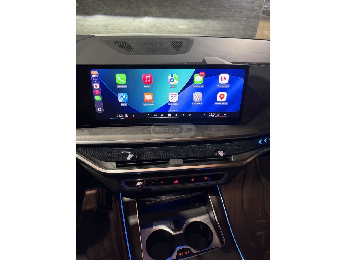 BMW xDrive40i M SPORT PRO 09/2023 — миниатюра 7