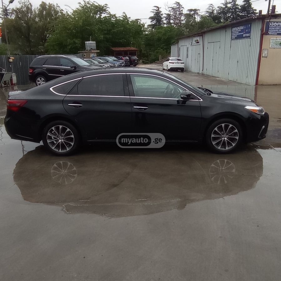 Toyota Avalon - фото 12