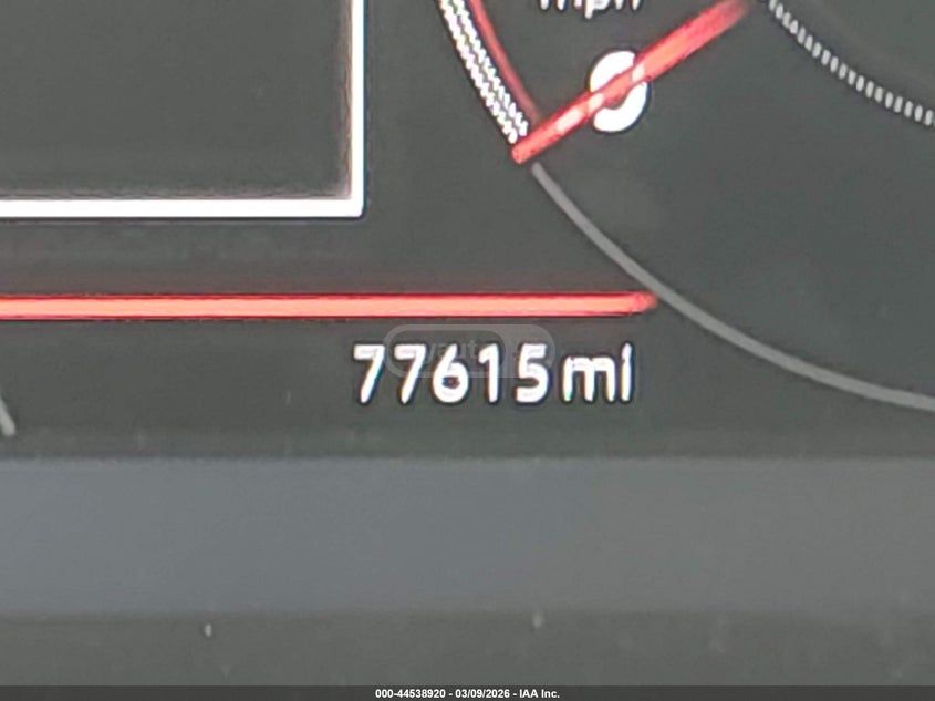 Volkswagen Jetta - фото 14