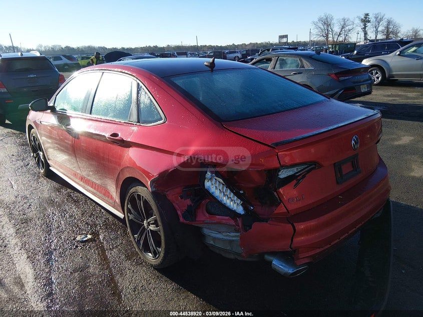 Volkswagen Jetta - фото 3