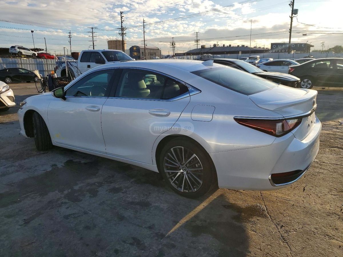 Lexus ES 350 - фото 2