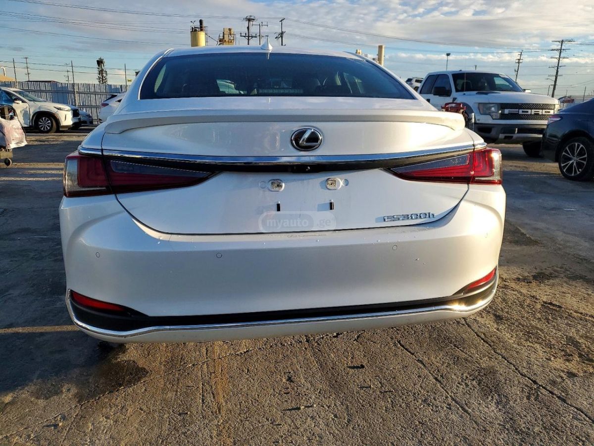 Lexus ES 350 - фото 6