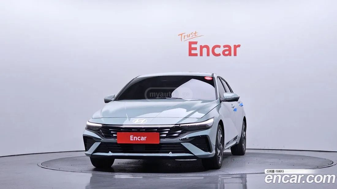 Hyundai Elantra 2026 — миниатюра 3