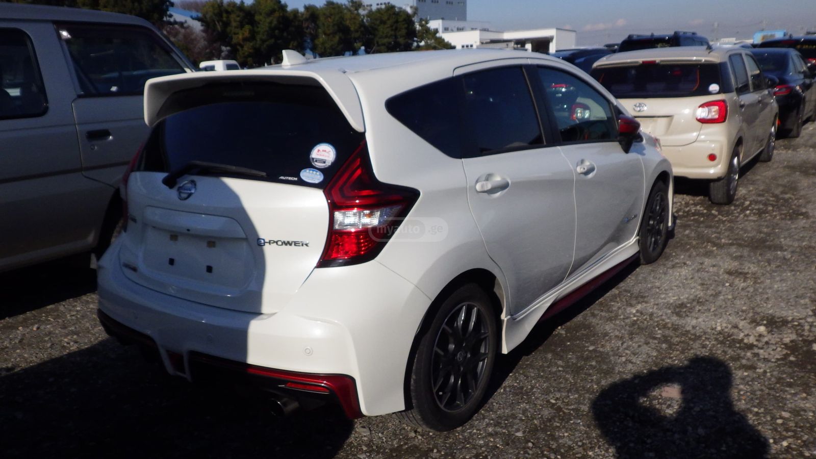 Nissan Note - фото 3