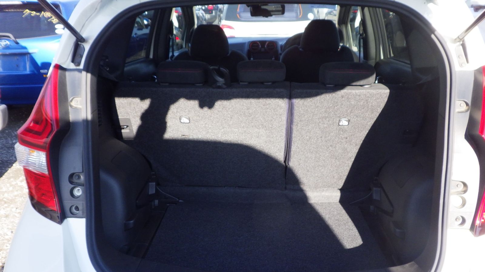 Nissan Note - фото 9