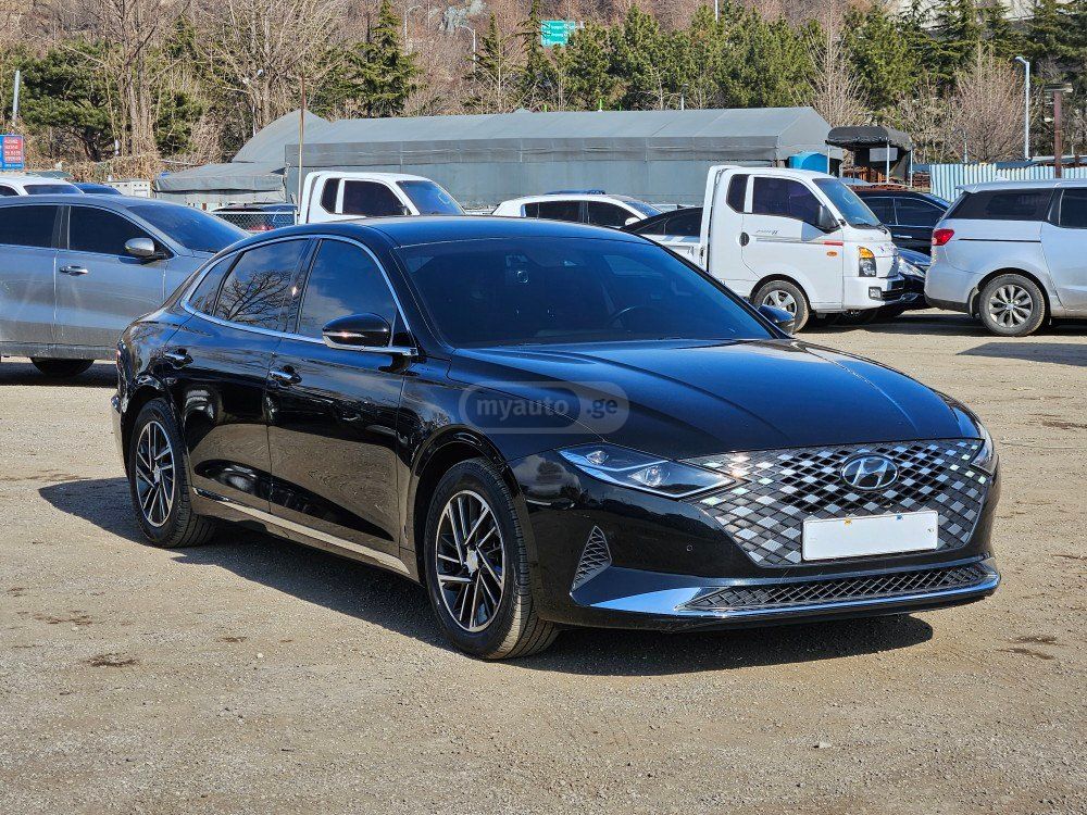 Hyundai Grandeur - фото 1