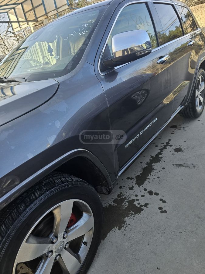 Jeep Grand Cherokee - фото 2