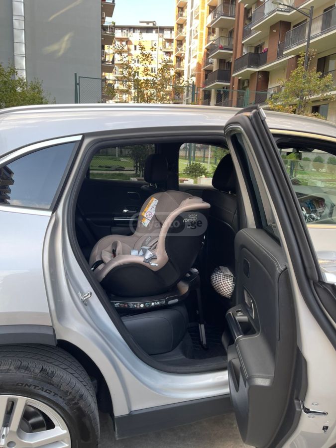 Mercedes-Benz GLA 250 - фото 10