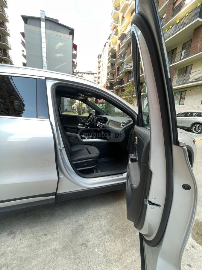 Mercedes-Benz GLA 250 - фото 7