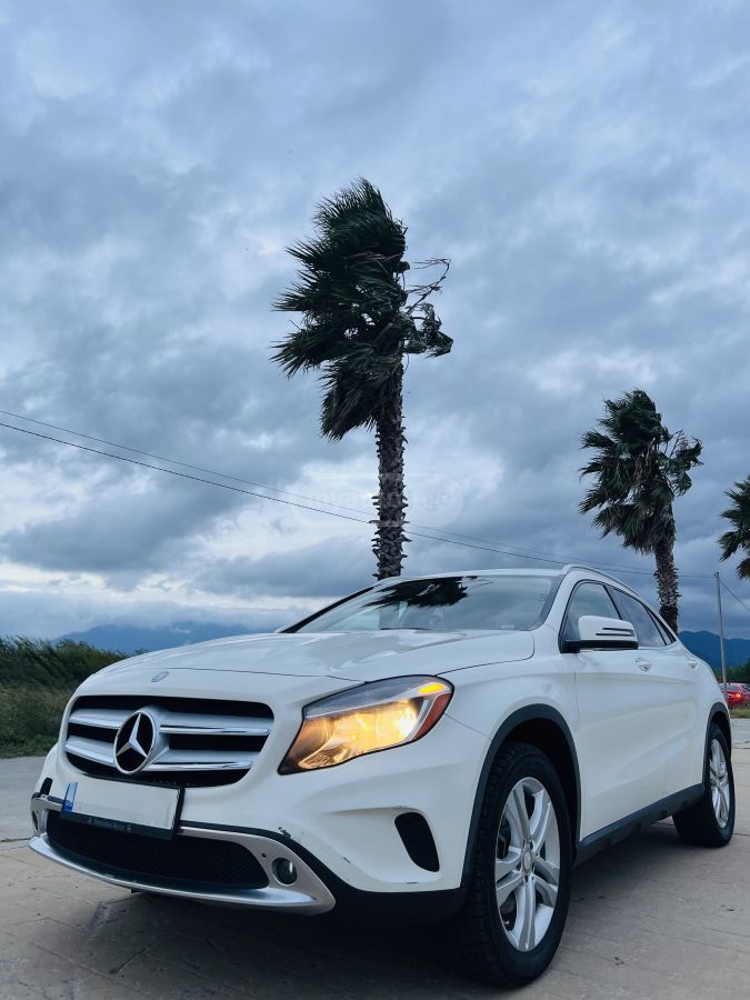 Mercedes-Benz GLA 250 - фото 1