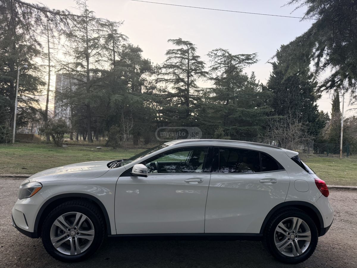 Mercedes-Benz GLA 250 - фото 4