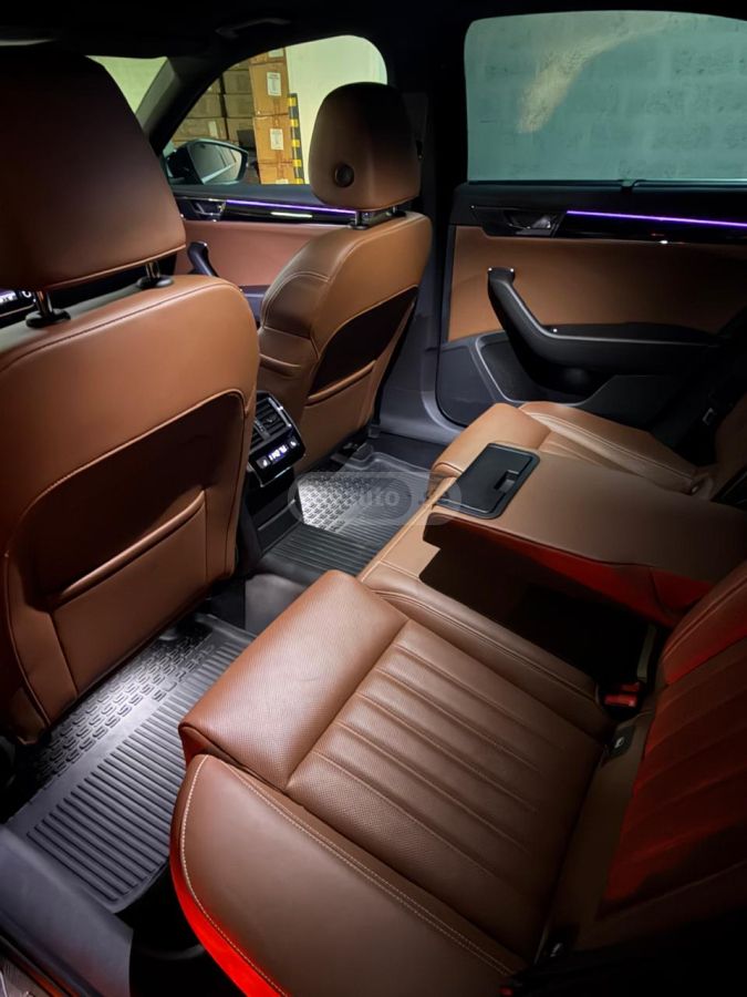 Skoda Superb - фото 9