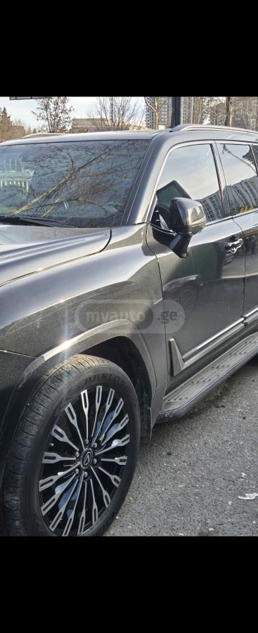Lexus LX 600 2023 — миниатюра 1