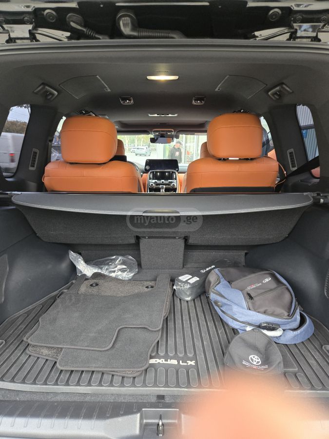 Lexus LX 600 2023 — миниатюра 7