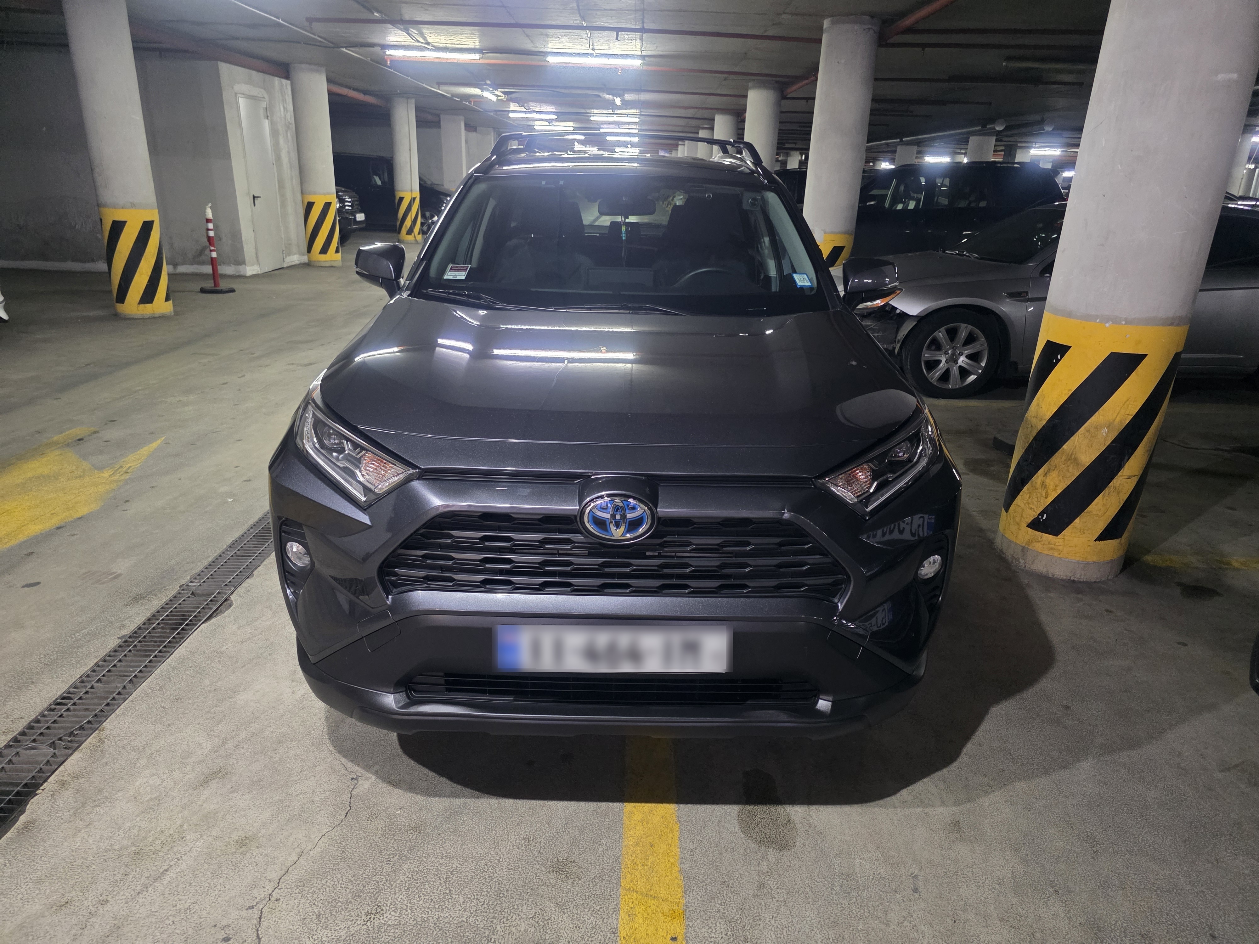 Toyota RAV 4 - фото 6