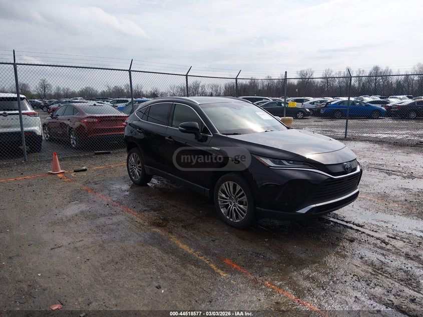 Toyota Venza - фото 1