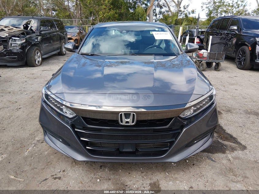 Honda Accord - фото 12