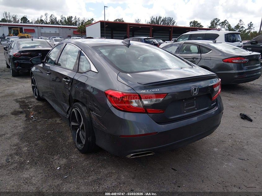 Honda Accord - фото 3