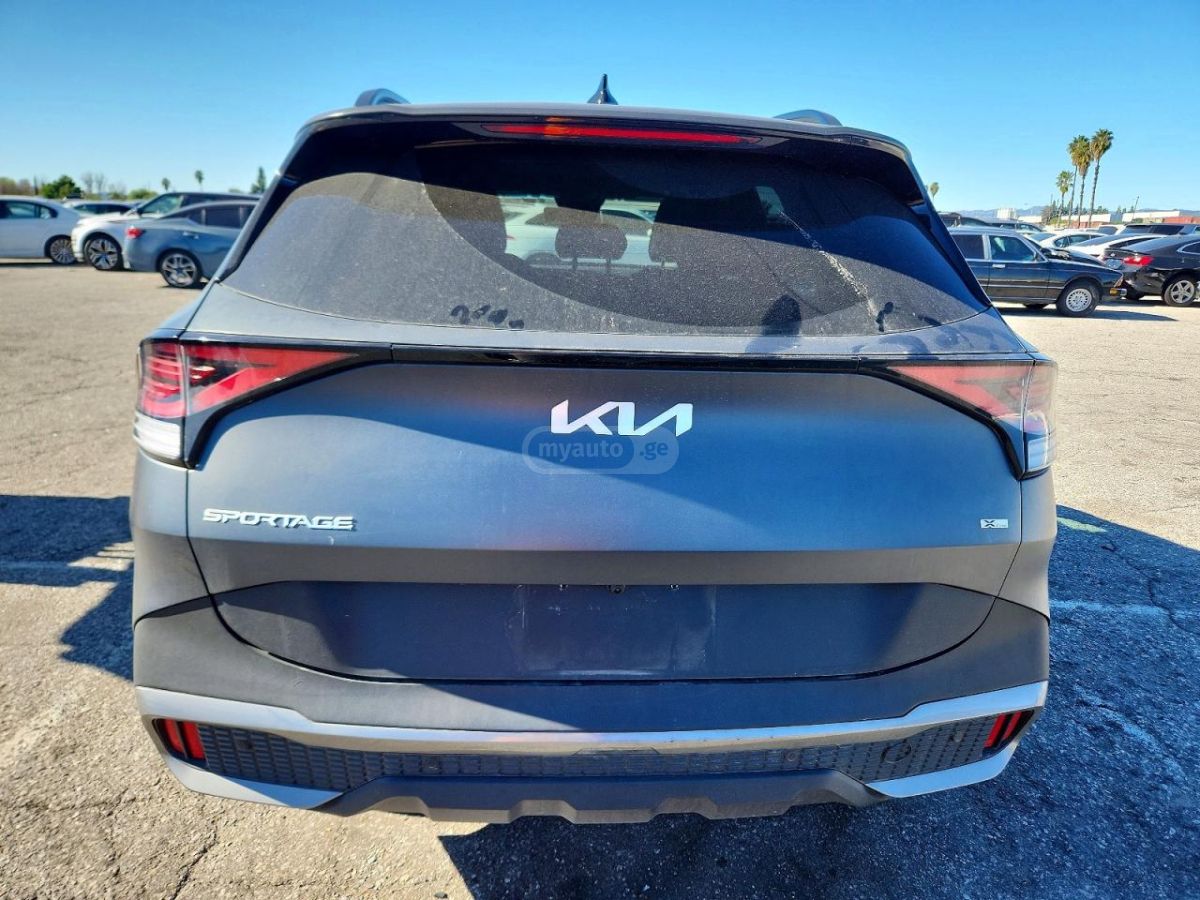 Kia X-LINE PRESTIGE — миниатюра 6