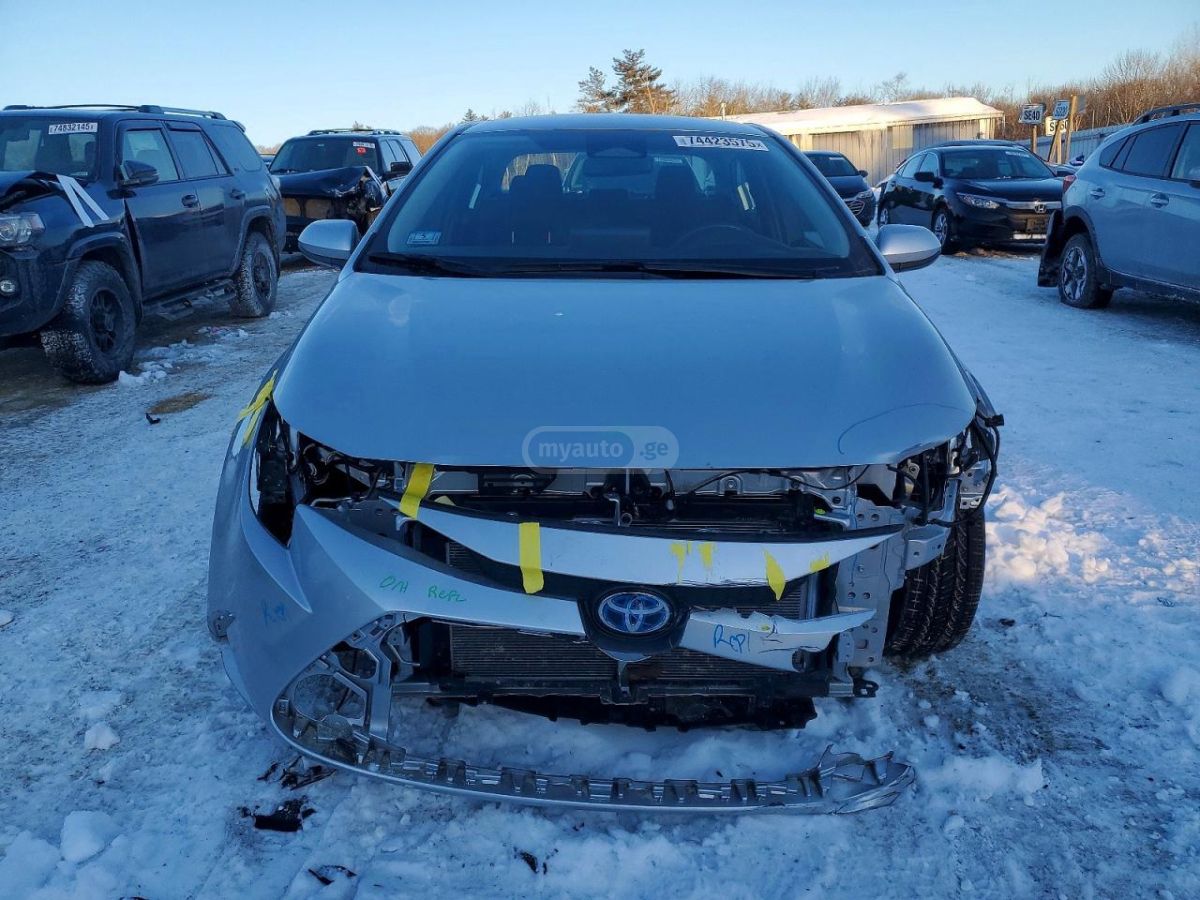 Toyota Corolla - фото 5