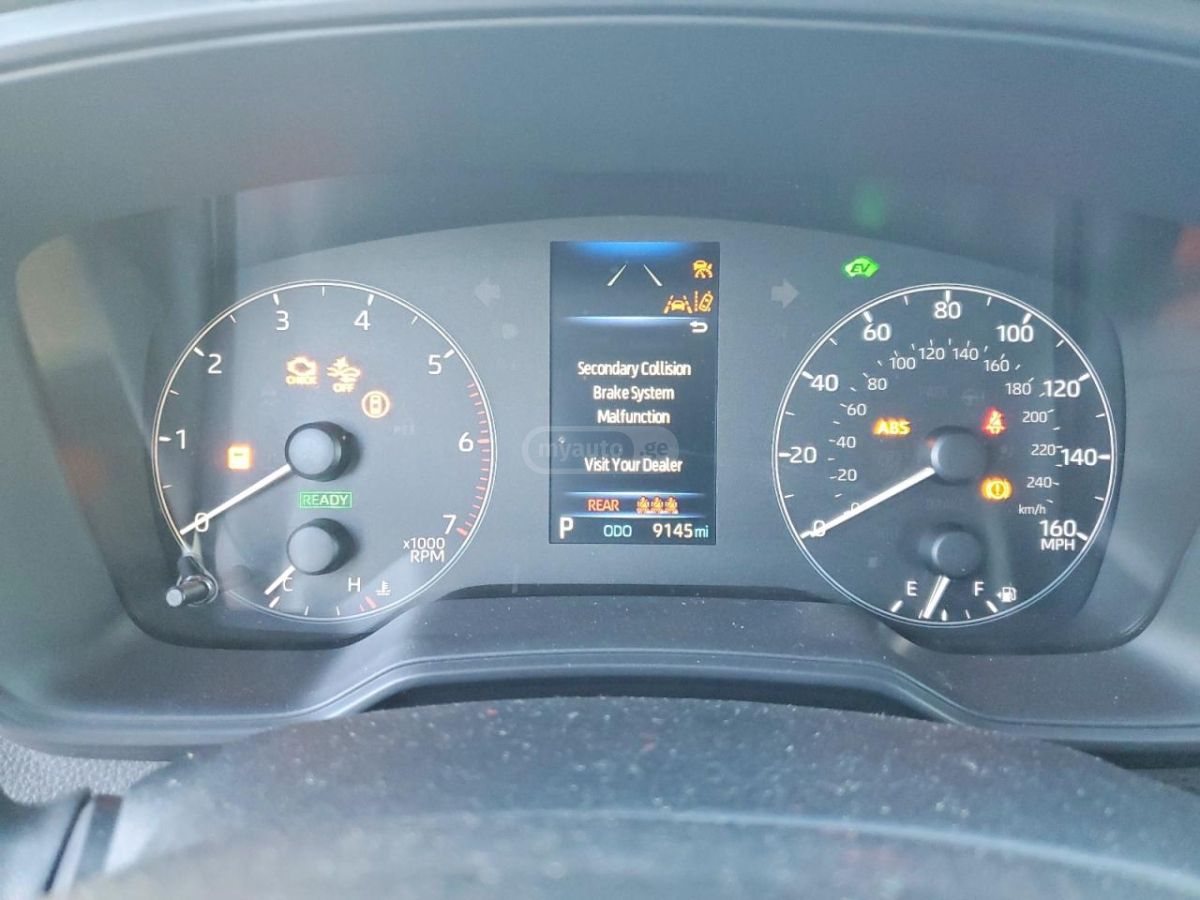 Toyota Corolla - фото 9