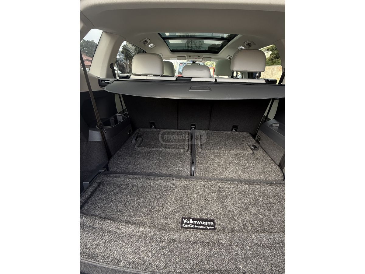 Volkswagen Tiguan - фото 13