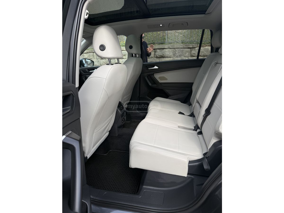 Volkswagen Tiguan - фото 9