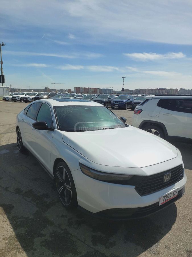 Honda Accord - фото 1