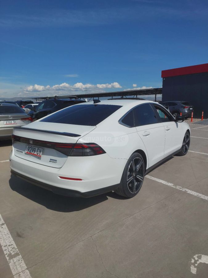 Honda Accord - фото 6