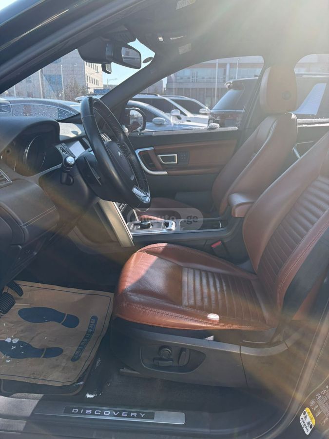 Land Rover Discovery Sport - фото 7