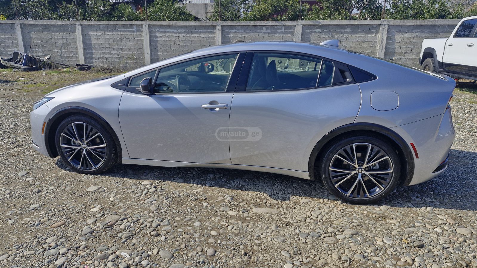 Toyota XLE — миниатюра 5