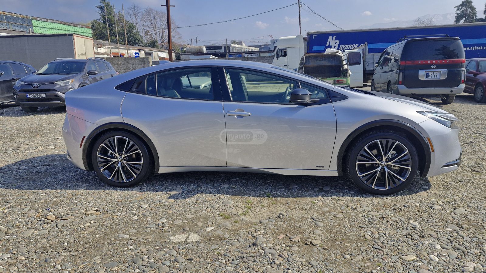 Toyota XLE — миниатюра 6