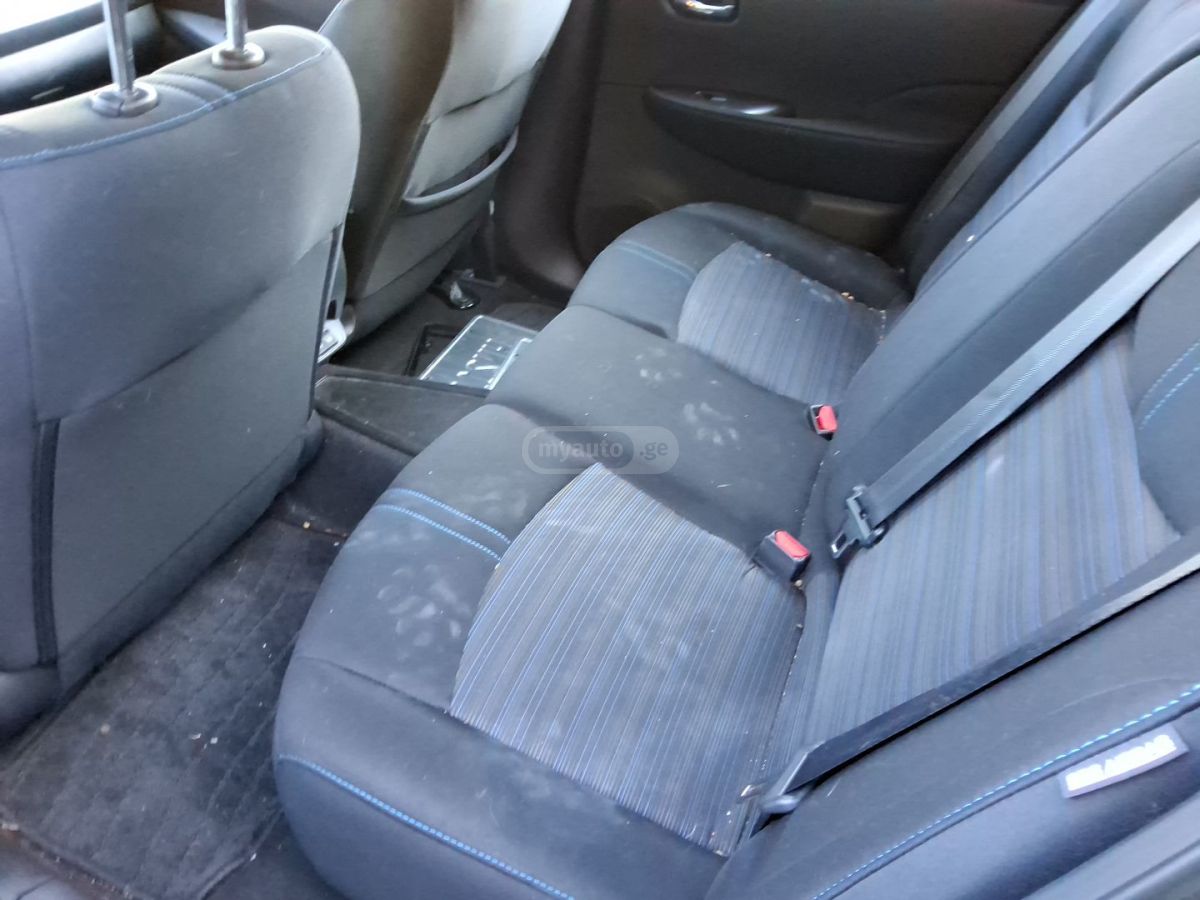 Nissan S PLUS 4dr Hatchback Automatic — миниатюра 9